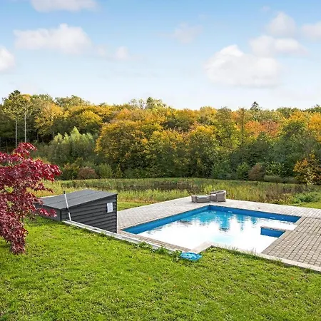 6 Bedroom Cozy In * Gudhjem